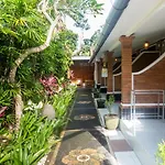 Sandora Homestay With Private Pool By Supala